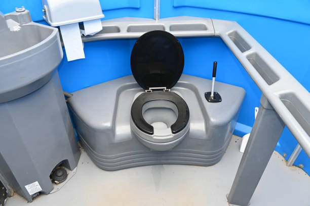 Best Portable restroom trailer rental  in Lincroft, NJ